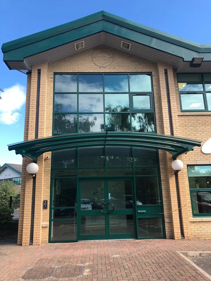 Curtain wall respraying, Manchester