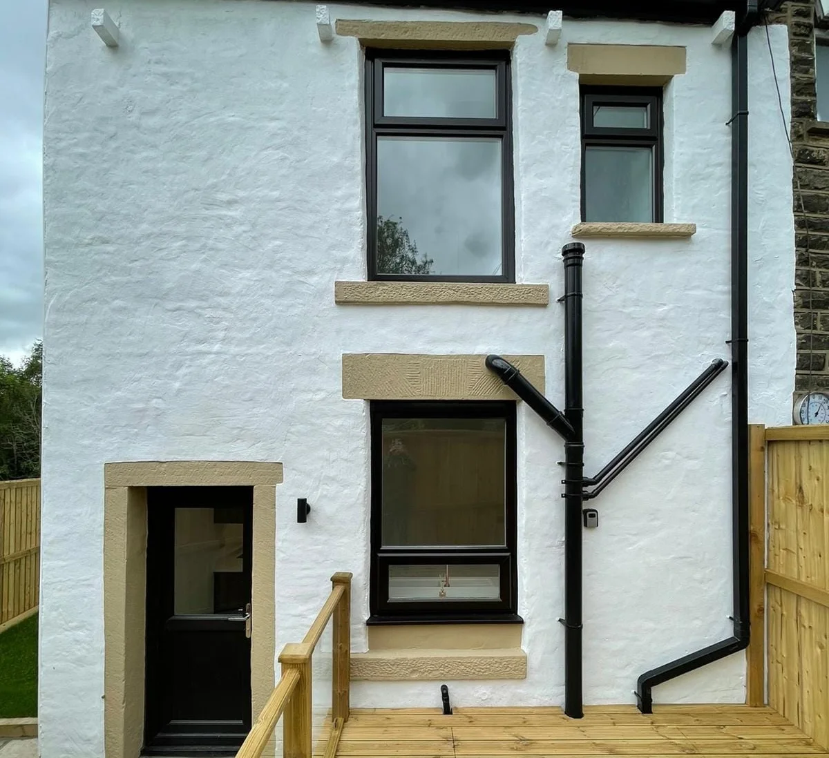 Domestic Spray Painting in Leeds