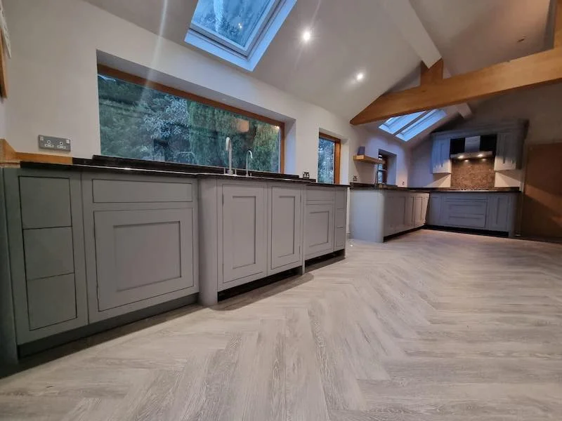 Kitchen Respray Roby Mill